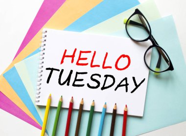 Defter renkli kâğıtta 