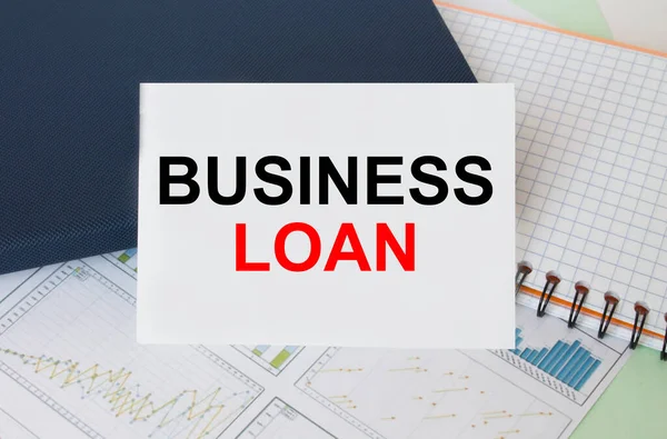 Business Loan 메모지로 그래프 — 스톡 사진