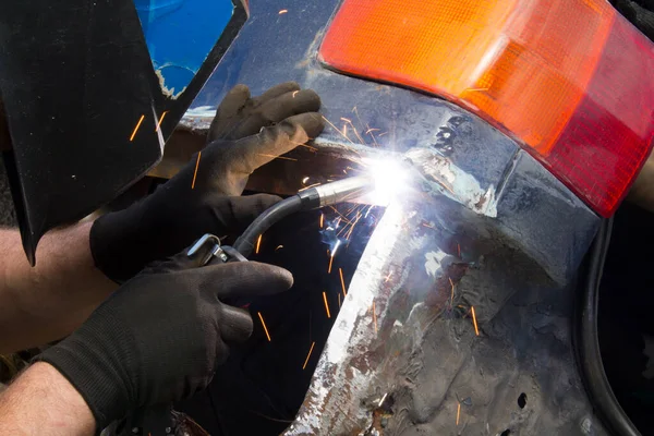 Welding Industrial Worker Helmet Repair Detail Car Service — Stock Photo, Image