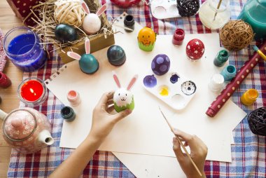 Paskalya yumurta Paskalya günü kavramı için boyama