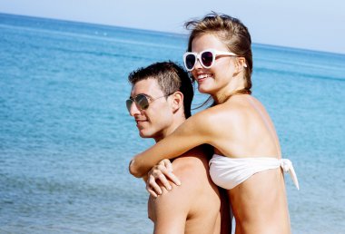 Vasıl belgili tanımlık kıyı tatil zevk çift