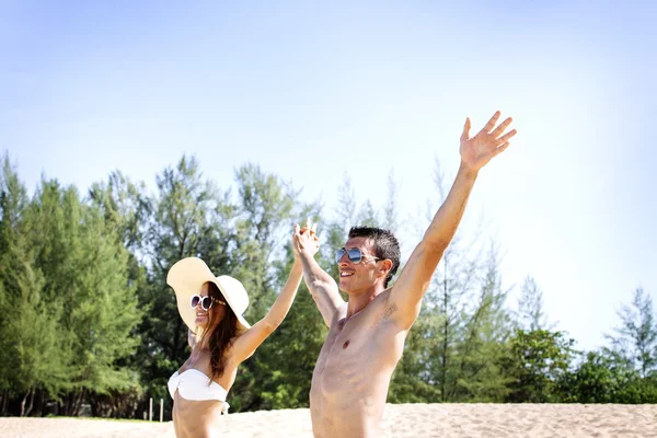 Vasıl belgili tanımlık kıyı tatil zevk çift