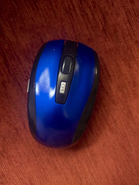 Fare, Küçük Mavi Kablosuz Fare