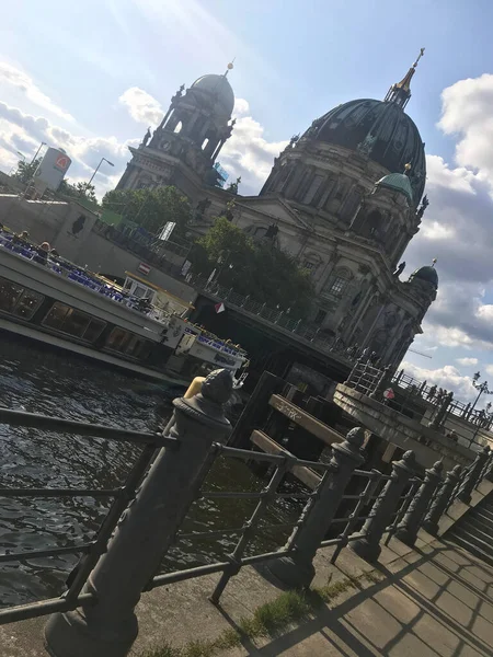 Spree River Berlim Alemanha — Fotografia de Stock