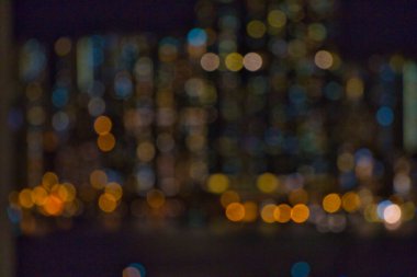 Şehirdeki ışıklar, soyut bokeh arkaplanı