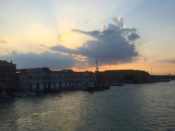 Tramonto Vista Mare Con Cielo Nuvoloso Venezia — Foto Stock