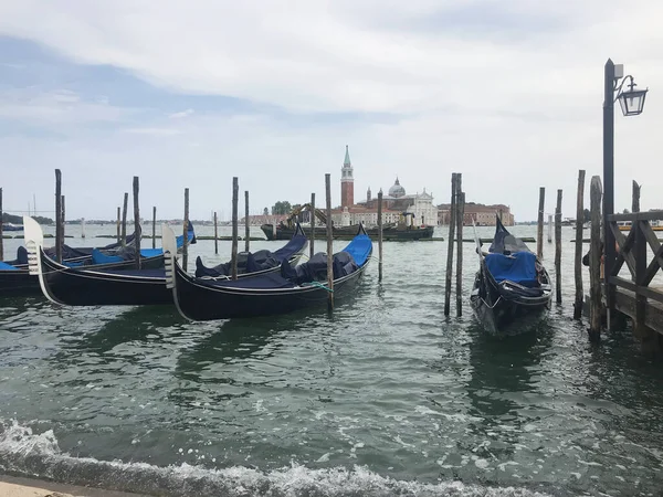 Venedik Talya Daki Yolcu Gemisinin Gondol Park Geçmişi — Stok fotoğraf