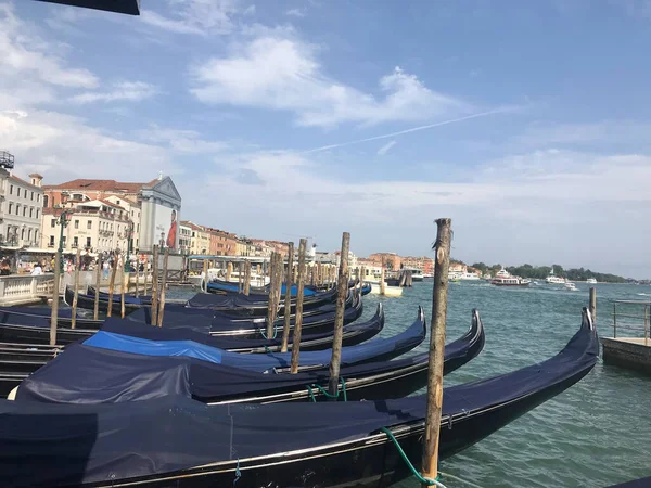 Fond Parking Gondole Bateau Croisière Venise Italie — Photo