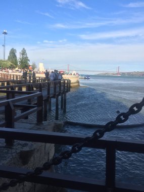 Portekiz, Lizbon 'daki Belem Kulesi yakınlarındaki Tagus Nehri