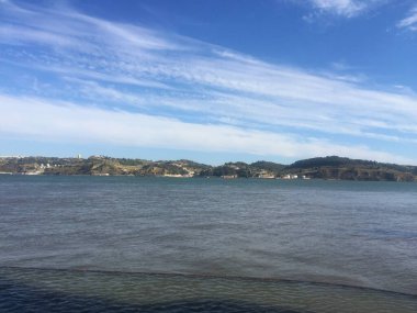 Portekiz, Lizbon 'daki Belem Kulesi yakınlarındaki Tagus Nehri