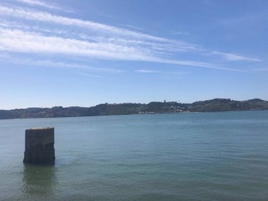 Lizbon 'daki Tagus Nehri manzarası