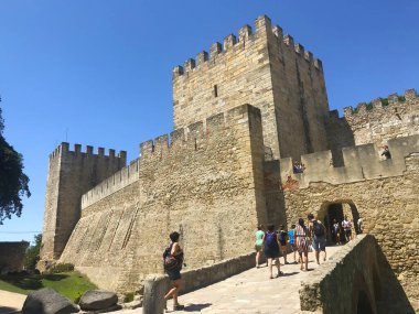Sao Jorge (Aziz George) Şatosu, Castelo de Sao Jorge diğer adıyla Lizbon Portekiz