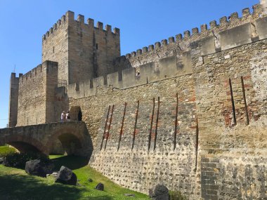 Sao Jorge (Aziz George) Şatosu, Castelo de Sao Jorge diğer adıyla Lizbon Portekiz