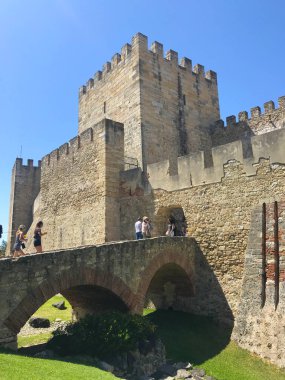 Sao Jorge (Aziz George) Şatosu, Castelo de Sao Jorge diğer adıyla Lizbon Portekiz