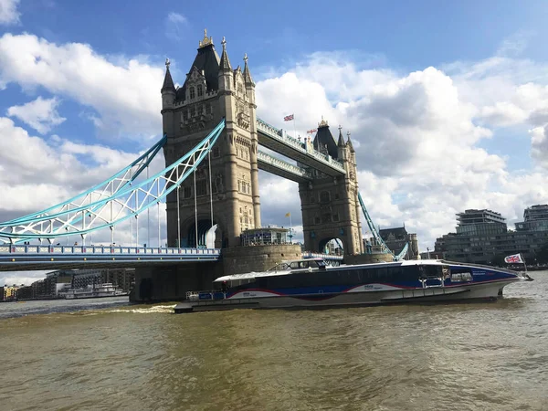 Ngiltere Thames Nehri Ndeki Londra Kulesi Köprüsü — Stok fotoğraf