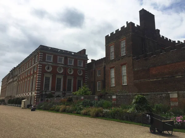 Hampton Court Palace Richmond Inglaterra Reino Unido — Foto de Stock