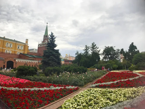 Alexander Garden Bij Het Kremlin Moskou Rusland Rechtenvrije Stockfoto's