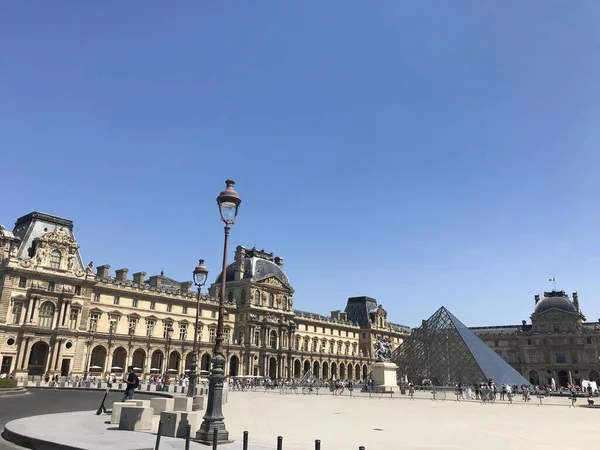 Museo Del Palacio Del Louvre Cerca Pirámide París Francia — Foto de Stock