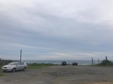 Shimen Bölgesi 'ndeki kumsal manzarası, New Taipei City, Tayvan