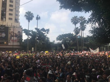 Causeway Bay, Hong Kong - 06 / 16 / 2019: İki Milyon Protestocu Hong Kong sokaklarında suçlu iadesine karşı