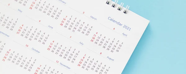 2021 Kalender Sida Blå Bakgrund Affärsplanering Möte Koncept — Stockfoto