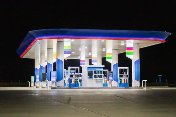 Tankstelle Der Nacht — Stockfoto