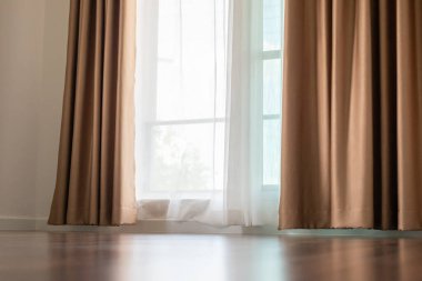 Oturma odasındaki perde iç dekorasyonu