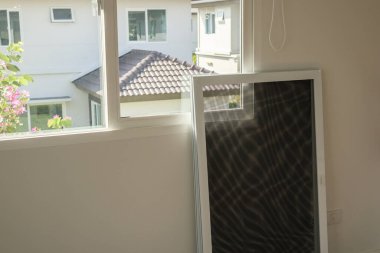 Sivrisinek ağı pencere koruması böceğe karşı