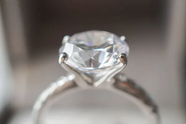 Gyémánt Gyűrű Ékszer Doboz Közelről Háttér — Stock Fotó