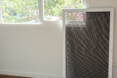 Sivrisinek ağı pencere koruması böceğe karşı