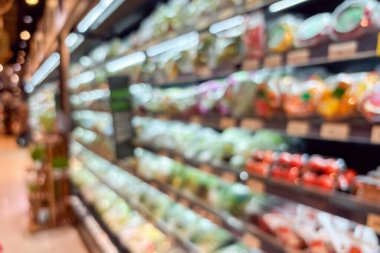 Market koridoru ve raflar iç mekan bulanık