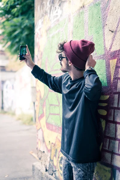 Young man in the city — Stock Photo, Image