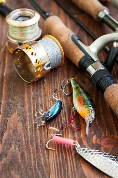 Fiske tacklingar och fiskeredskap — Stockfoto