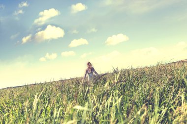 doğada özgür kadın