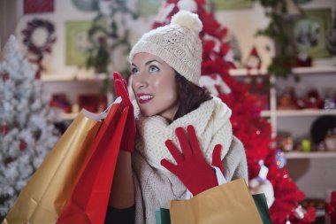Romantik kadın kocasından düşünüyor