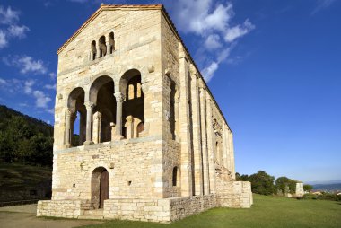 Santa Maria del Naranco İspanya'nın Oviedo