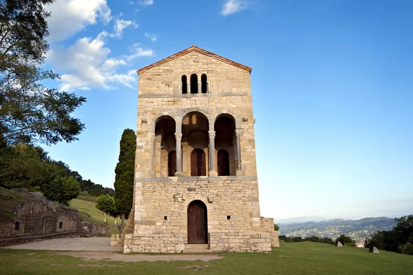 Santa Maria del Naranco İspanya'nın Oviedo — Stok fotoğraf