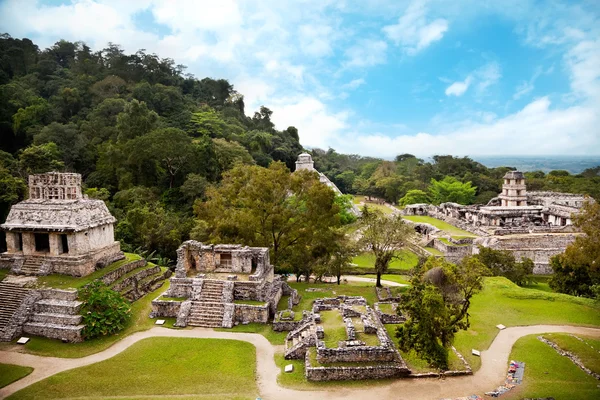 Sitio arqueológico maya de Palenque — Foto de Stock