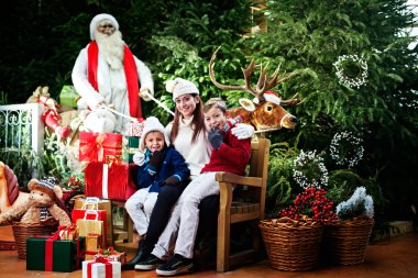İşte Noel Baba, Aile sürpriz geliyor