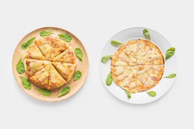 Tasarım konsepti pizza izole üzerinde beyaz arka plan belirleme. 