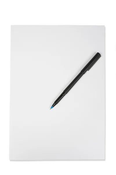 Weißes Papier mit Stift isoliert auf weißem Papier — Stockfoto