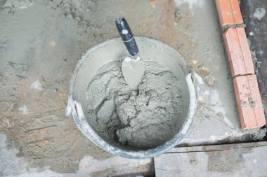 Tank inşaat uygulamak için bir çimento karıştırma 