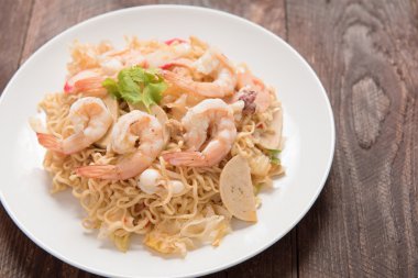 Asya spicy seafood noodle (Yum şehriye deniz ürünleri) 