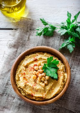 Humus masaya ahşap kase.