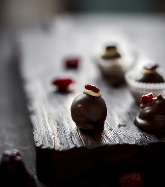 말린된 열매와 초콜릿 콩 초콜릿 과자. — 스톡 사진
