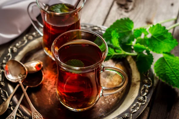 Чай с мятой — стоковое фото