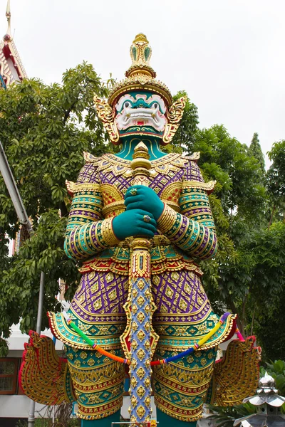 Figure guardian demon , terrify , in Thai temple — Stock Photo, Image