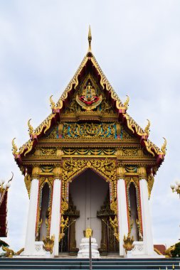 Budizm kilisede Tay Tapınak