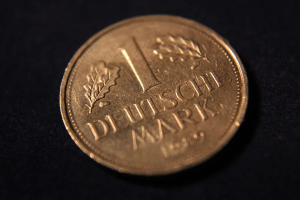 One deutsche mark coin — Stock Photo, Image