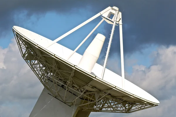 Antenna parabolica — Foto Stock